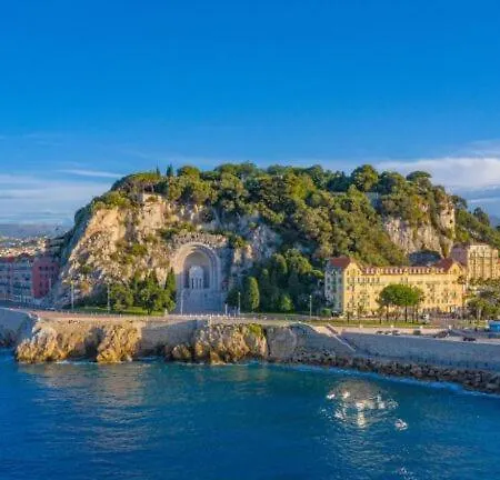 Holliday Azur Ницца